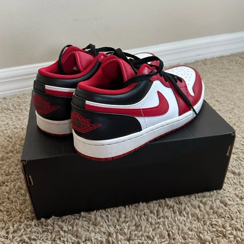 Air Jordan 1 Low